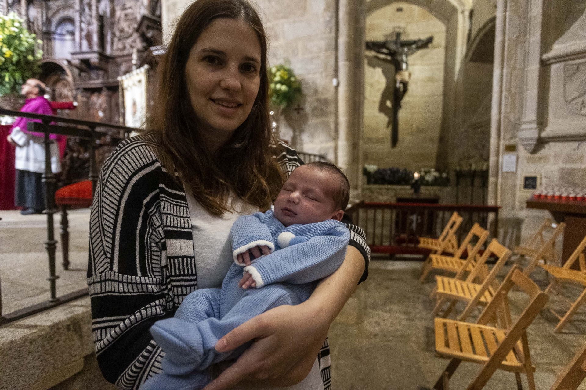 La presentación de los niños ante la Virgen de la Montaña, en imágenes