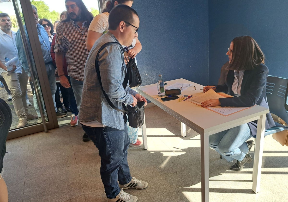 «Llevo 17 años como interina y ahora siento tranquilidad»