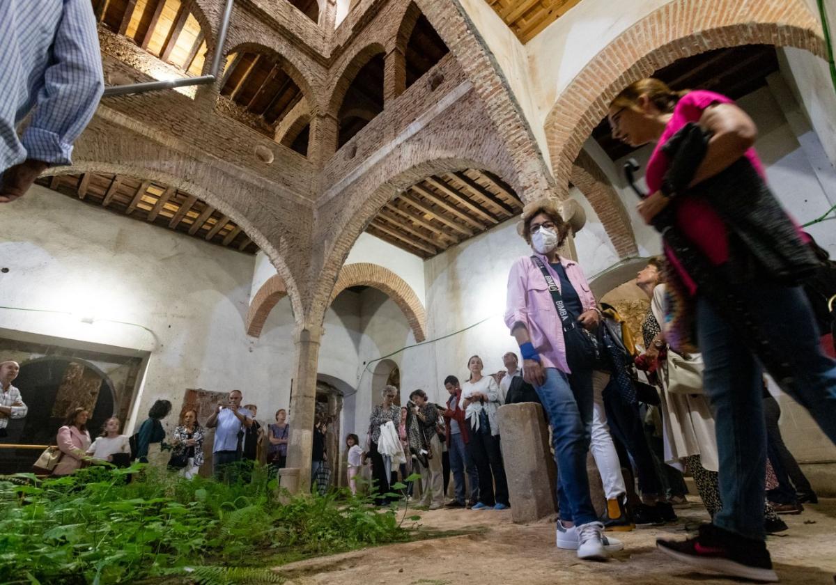 El Ayuntamiento se alinea con las plataformas para reclamar más espacios museísticos