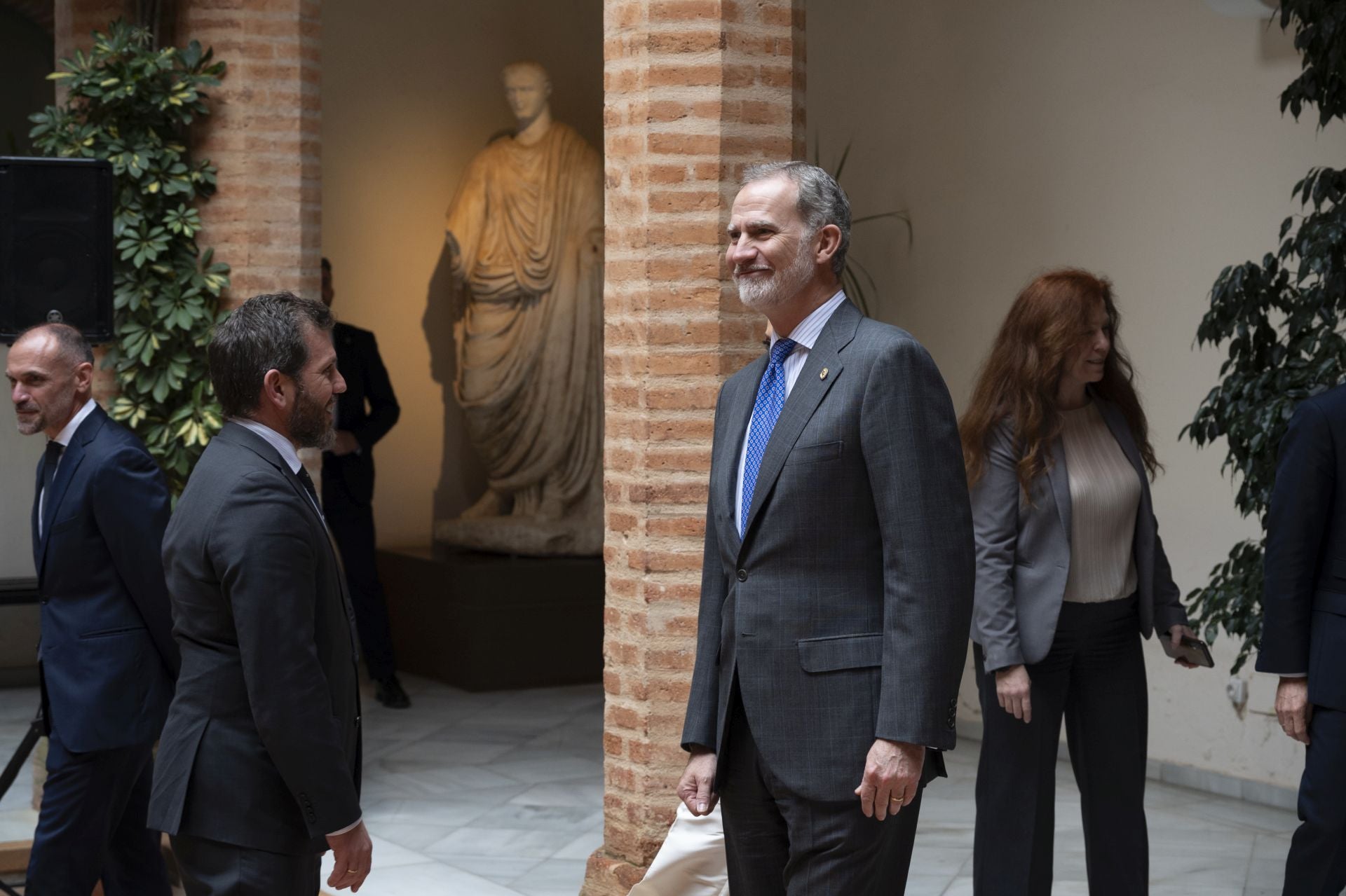 Fotos | El Rey Felipe VI inaugura la Sala Tarteso