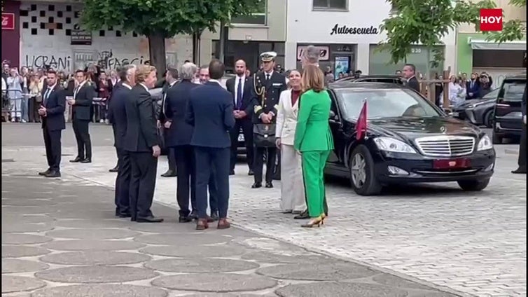 Así han recibido al Rey Felipe VI en Badajoz