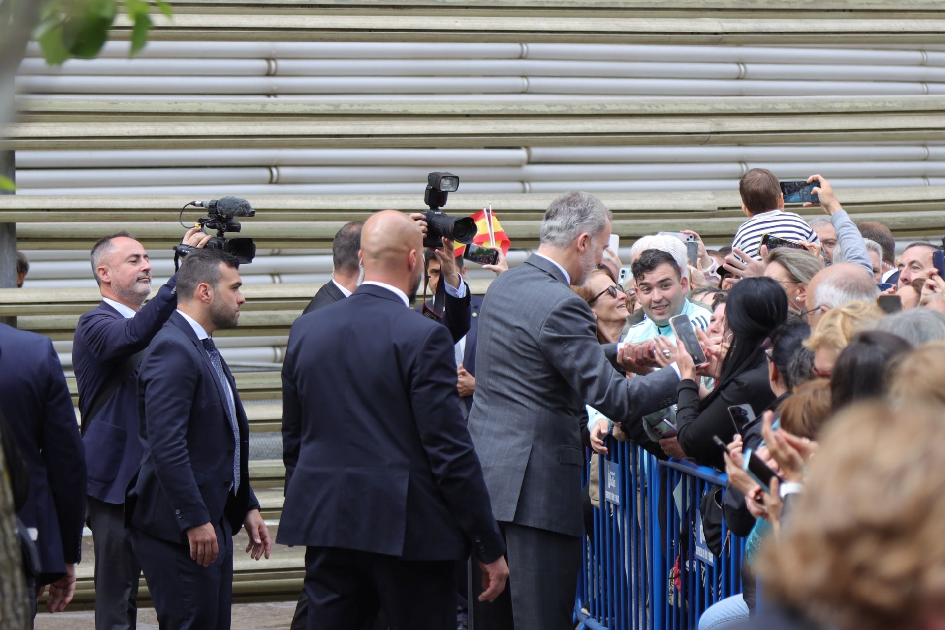 La visita del Rey Felipe VI a Badajoz, en imágenes
