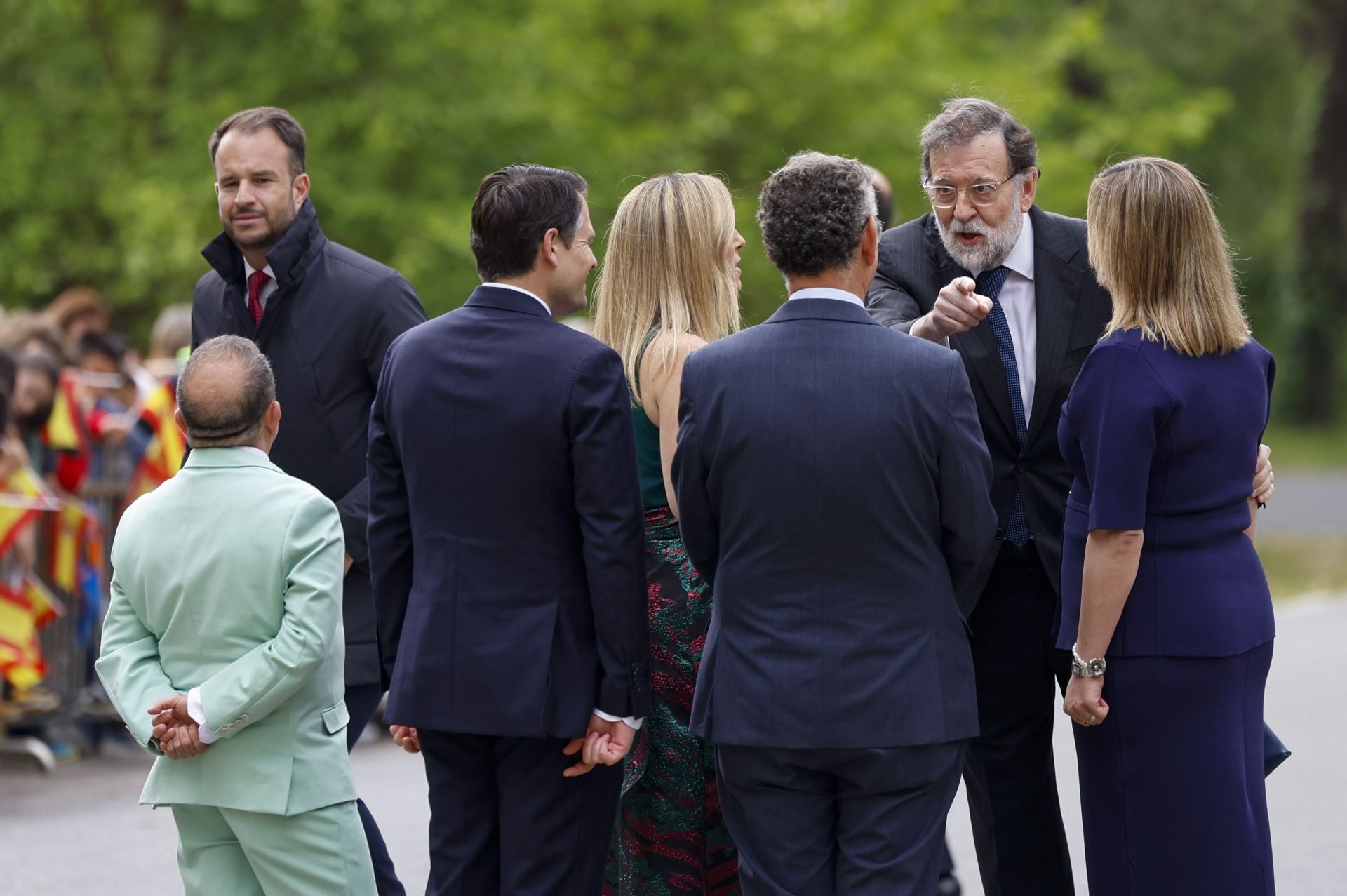 Fotos | Felipe VI preside la entrega del Premio Carlos Yuste a Josep Borrell