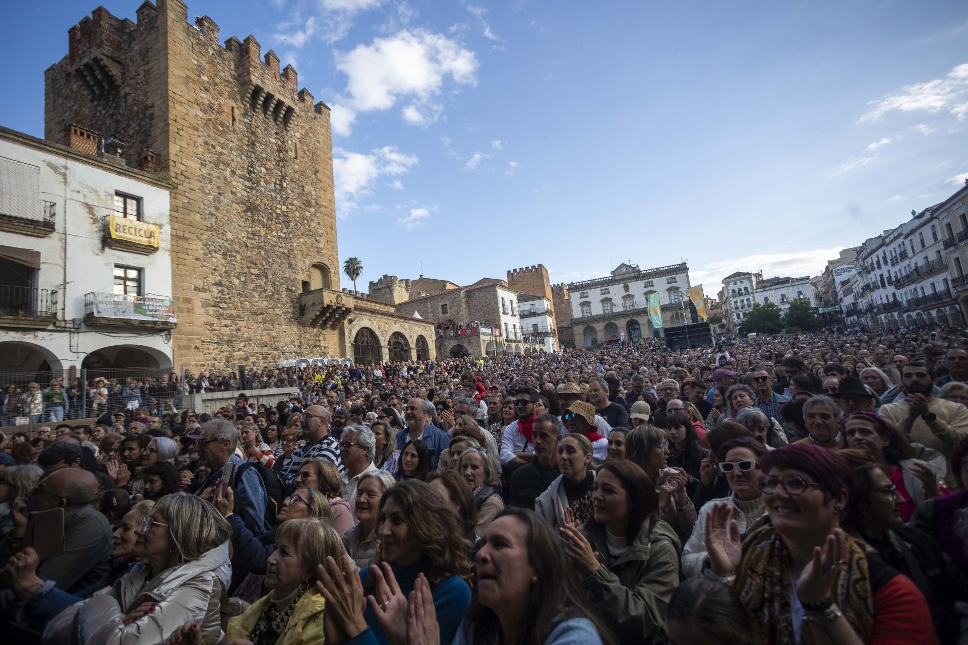 Fotos | Las mejores imágenes del jueves en el Womad de Cáceres 2025
