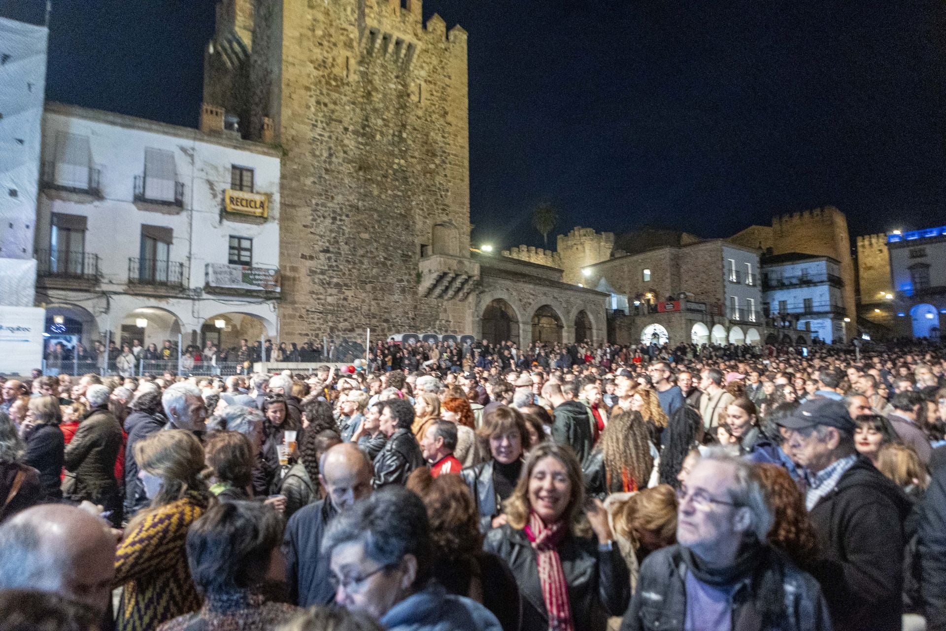 Fotos | Las mejores imágenes del jueves en el Womad de Cáceres 2025