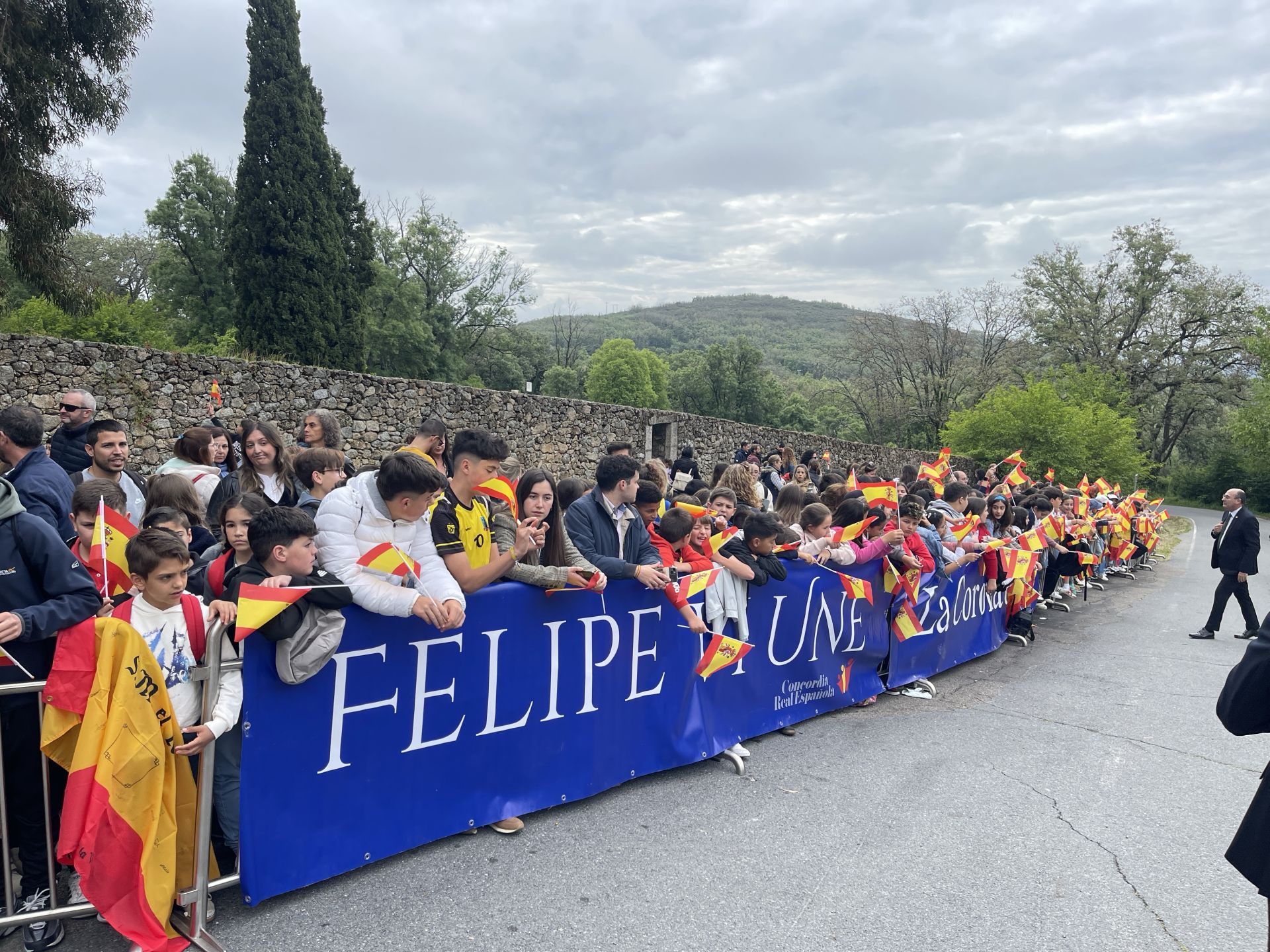 Fotos | Felipe VI preside la entrega del Premio Carlos Yuste a Josep Borrell