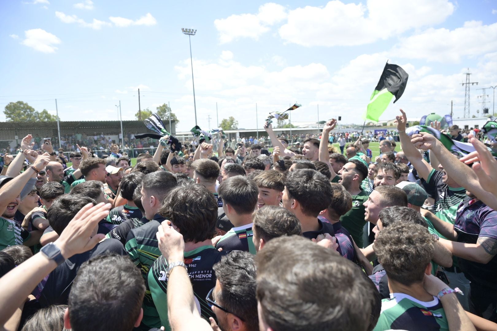 Fotos | Así se ha vivido el ascenso del Gévora a Tercera