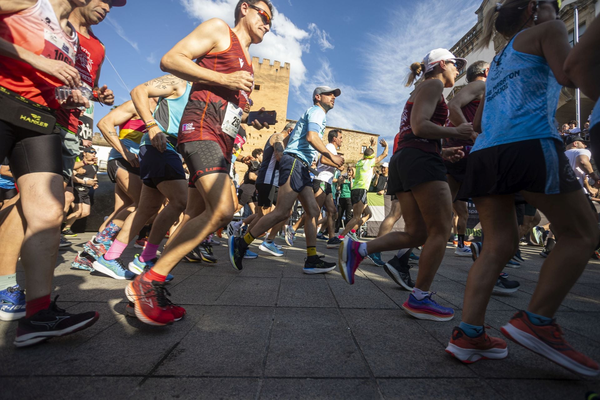 Las mejores fotos de la media maratón de Cáceres con récord de participación