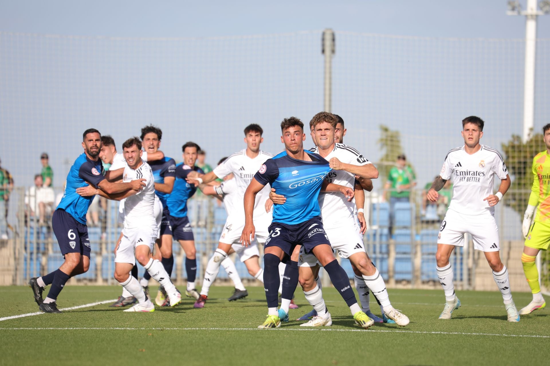 Así ha sido el partido entre el Villanovense y el Real Madrid C