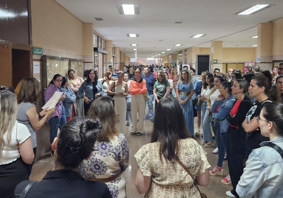 Llamamiento en las oposiciones docentes de Extremadura.