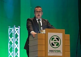 Sergio Merchán durante la gala por el centenario de la Federación Extremeña de Fútbol el pasado mes de diciembre.