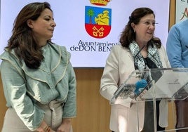 Elisabeth Medina, junto a Mª Fernanda Sánchez.