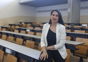 Rocío Blas, vicerrectora de Estudiantes de la UEx: «No hay una base que sustente que la selectividad extremeña es más fácil»
