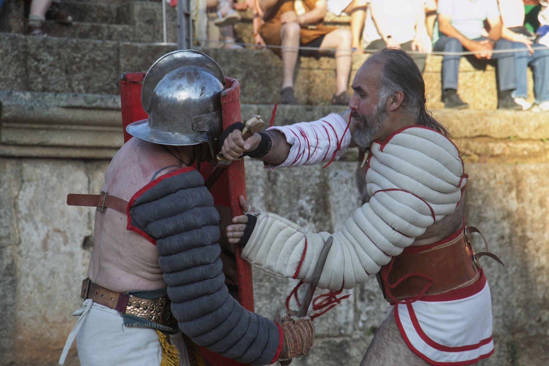 Fotos | Lucha de gladiadores en Emerita Lvdica 2025