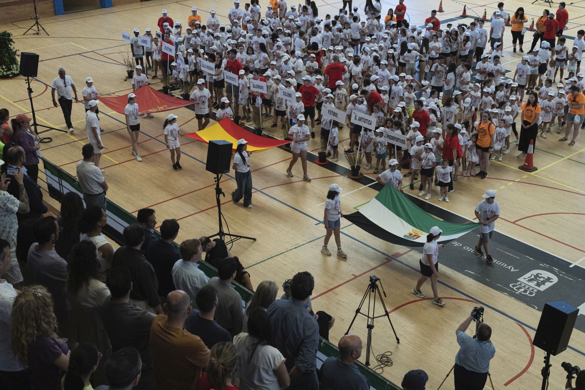 La clausura de las escuelas deportivas de la FMD, en imágenes