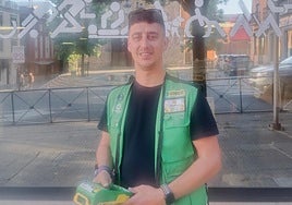 Ricardo Hernández Blanco es el cuponero de la ONCE que ha llevado la suerte a la capital del Jerte.