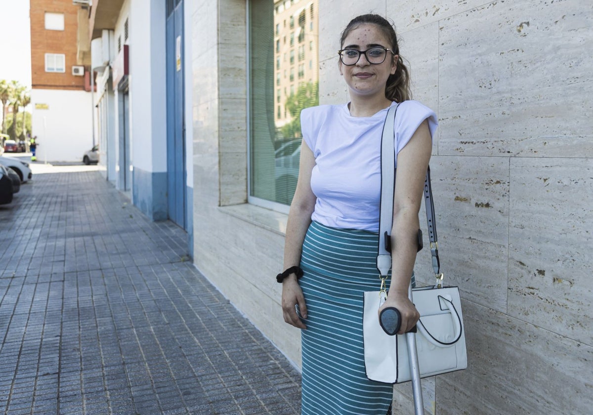 Víctima del accidente en el puente Real: «Estuve a punto de matarme por meter el patinete en un imbornal sin tapa»