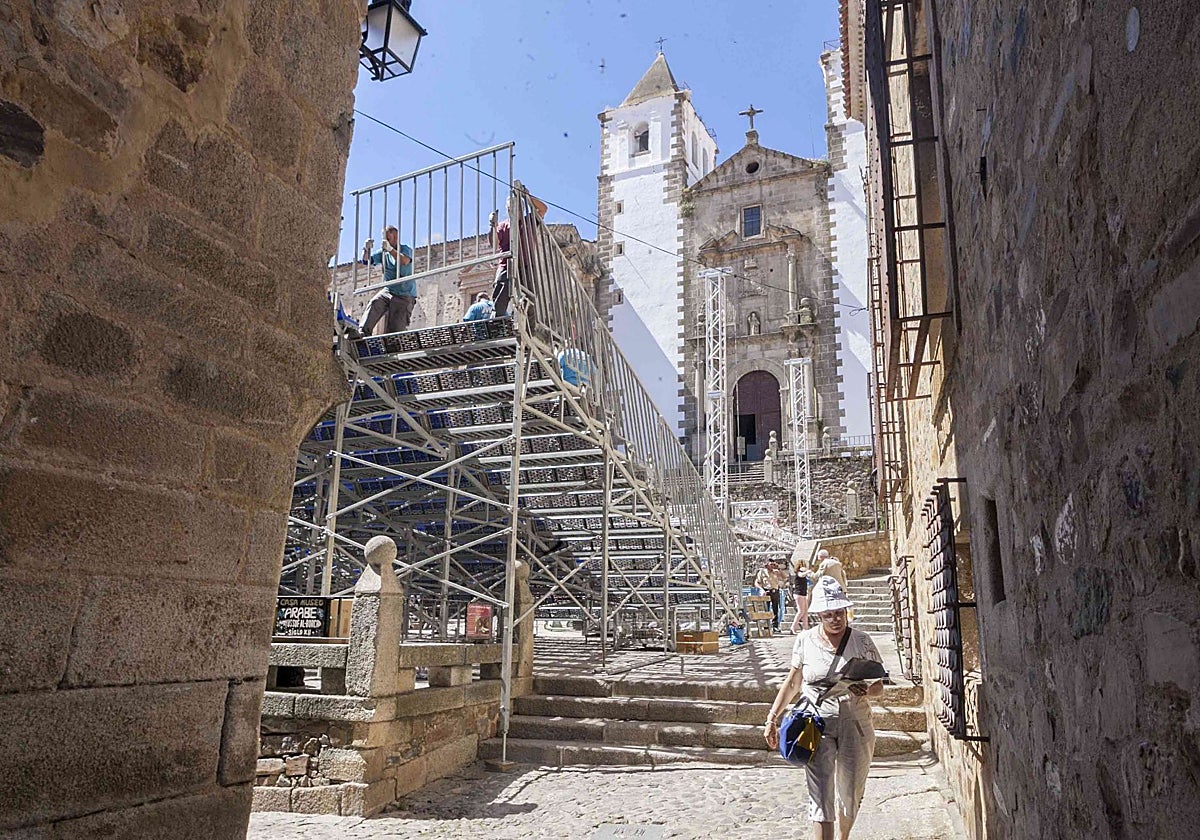 La plaza que cuenta historias