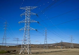 Las líneas de alta tensión en zonas rurales son uno de los proyectos excluidos de evaluación abreviada.