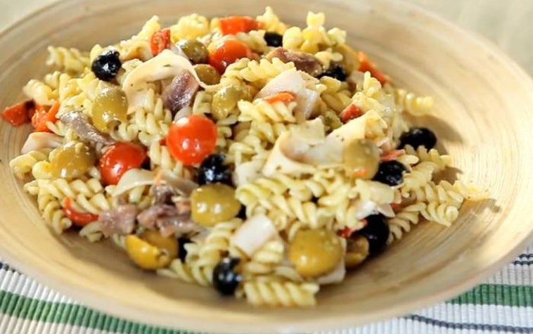 Ensalada de pasta al pesto