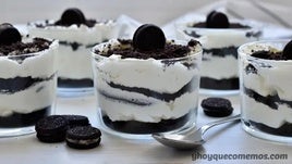 Postre de serradura con galletas Oreo