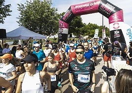 455 personas se han inscrito en la carrera que ha atraído gente de toda la región.