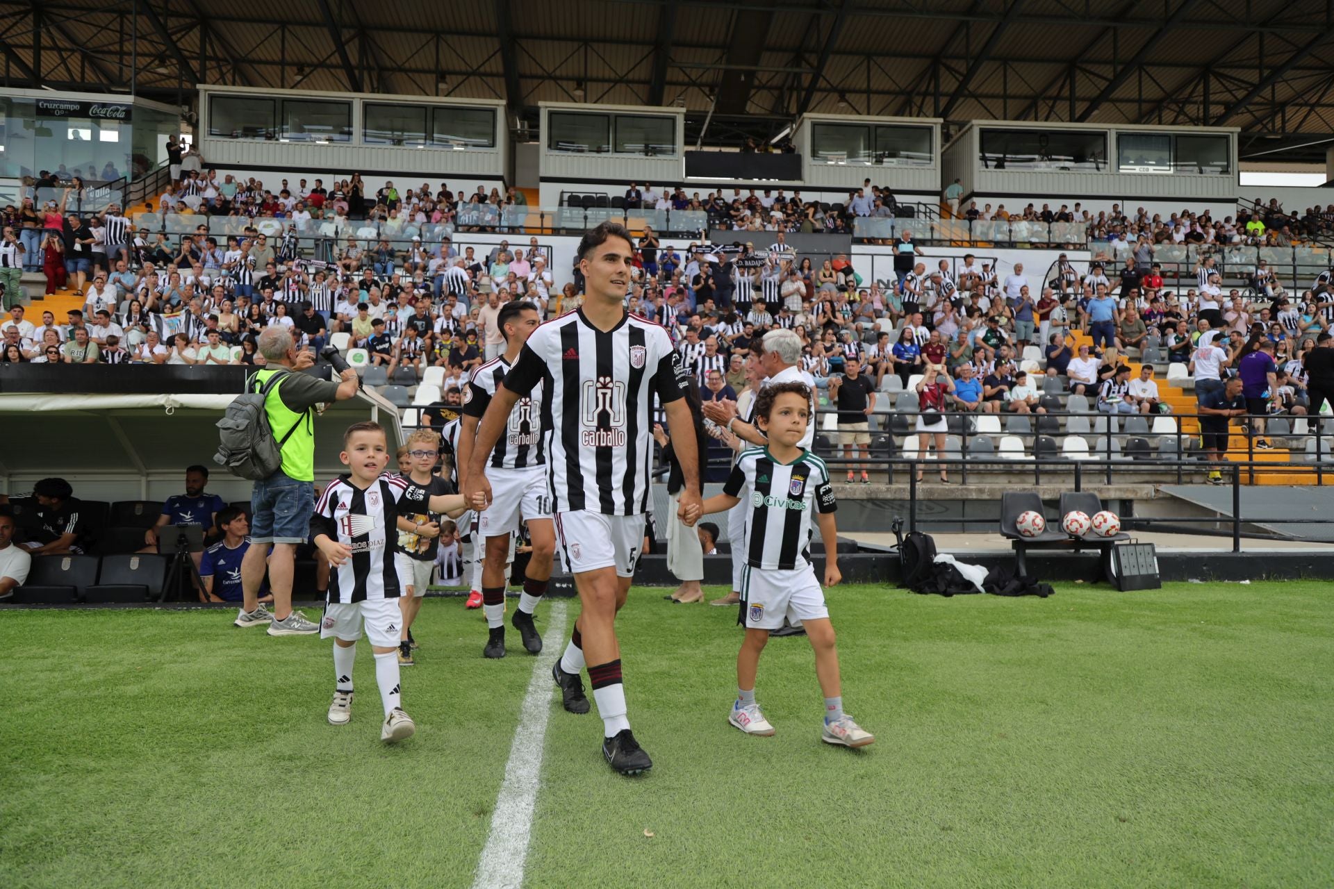 Fotos | Así se ha vivido el Badajoz 1-0 Llerenense