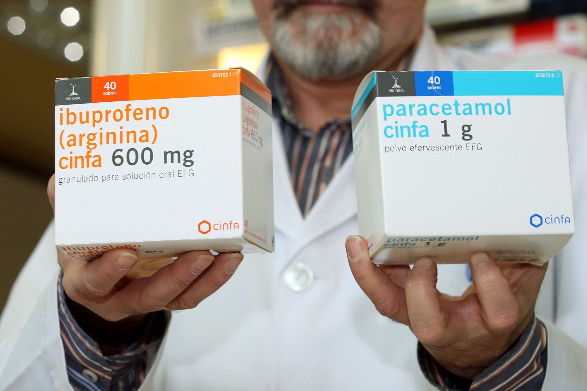 La AEMPS alerta sobre un peligro común del ibuprofeno y el paracetamol