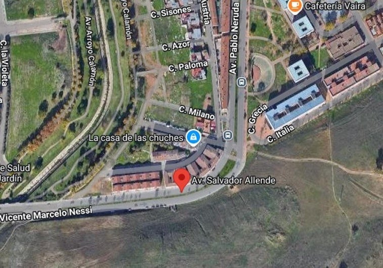 Un conductor da positivo en droga tras sufrir un vuelco en el casco urbano de Badajoz
