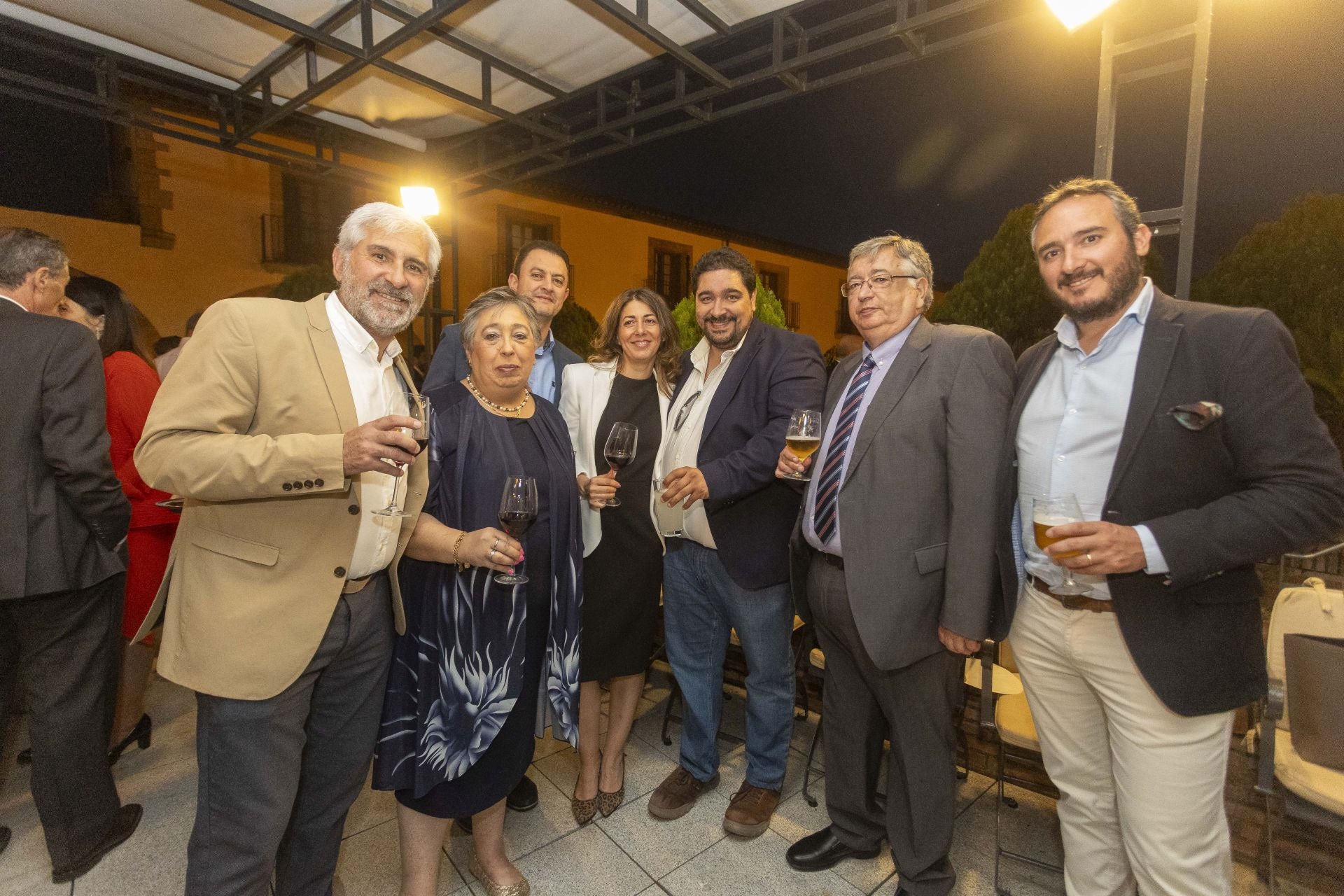 Joaquín Jonás, María José Plata, Jesús Rodríguez, María Victoria Rodríguez, Rafael Giménez, Javier Miranda y Javier Izquierdo. 