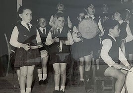 Reencuentro e imágenes históricas de colegio las Carmelitas de Cáceres