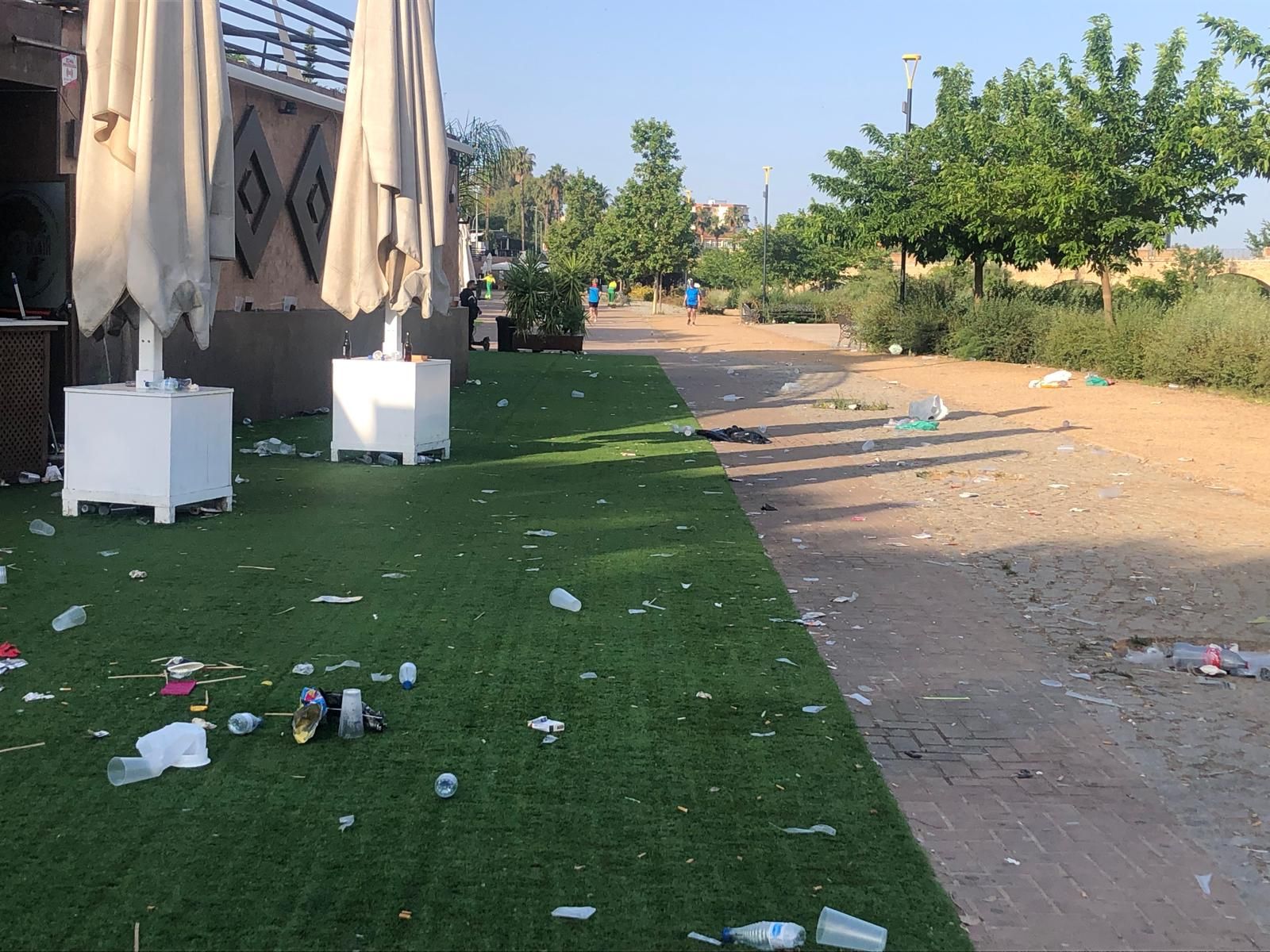 Así amanece el entorno del río Guadiana tras el revuelo de Los Palomos