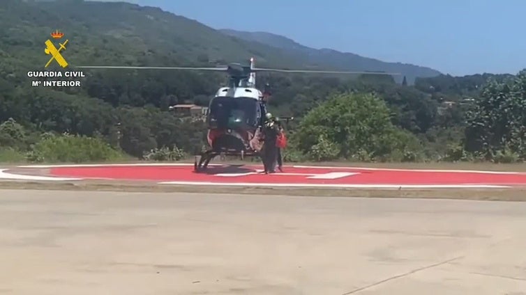 Rescatan a una niña de 11 años herida mientras hacía barranquismo en La Vera