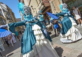 Así ha sido el pasacalles en el marco del Festival de Teatro Clásico de Cáceres