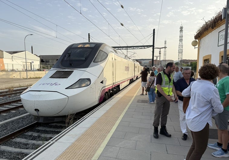 El número de viajeros entre Extremadura y Madrid en trenes de Larga Distancia sube un 30% con el tercer Alvia