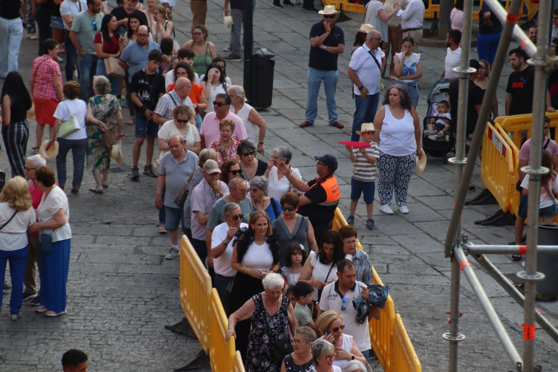 Fotos | Las mejores imágenes del primer día de la Feria de Plasencia