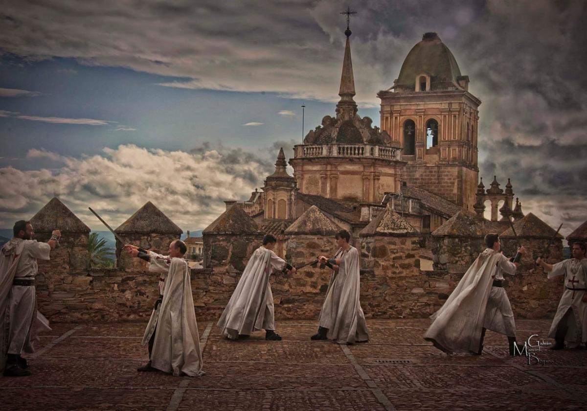 Combate entre caballeros templarios en la Alcazaba jerezana.