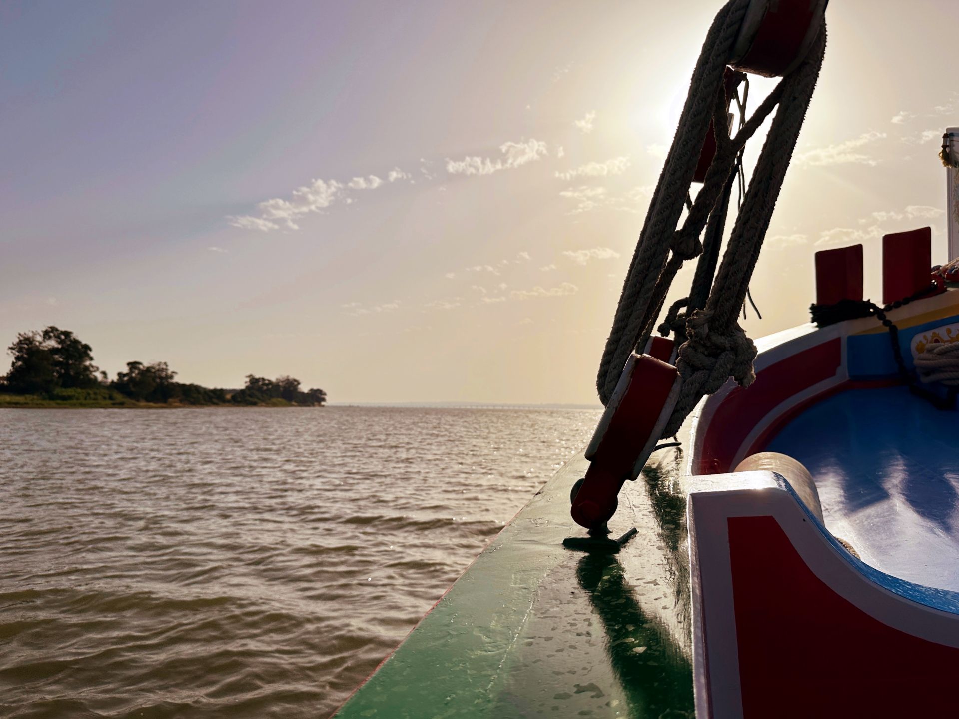 Paseo en barco y salinas en el estudario del Tajo