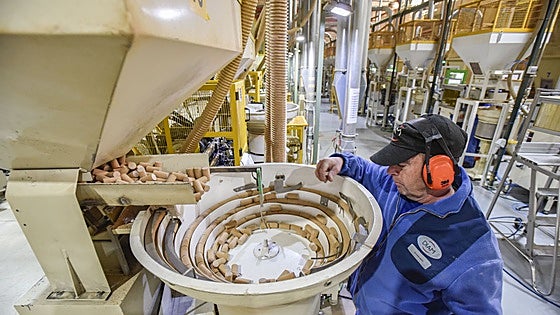 El sector agroindustrial, a excepción del corcho, aparta la mirada de Estados Unidos