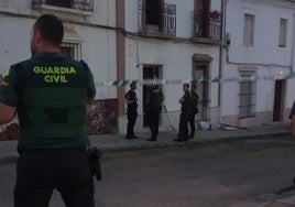 Fachada de la vivienda en la que se ha producido el incendio.