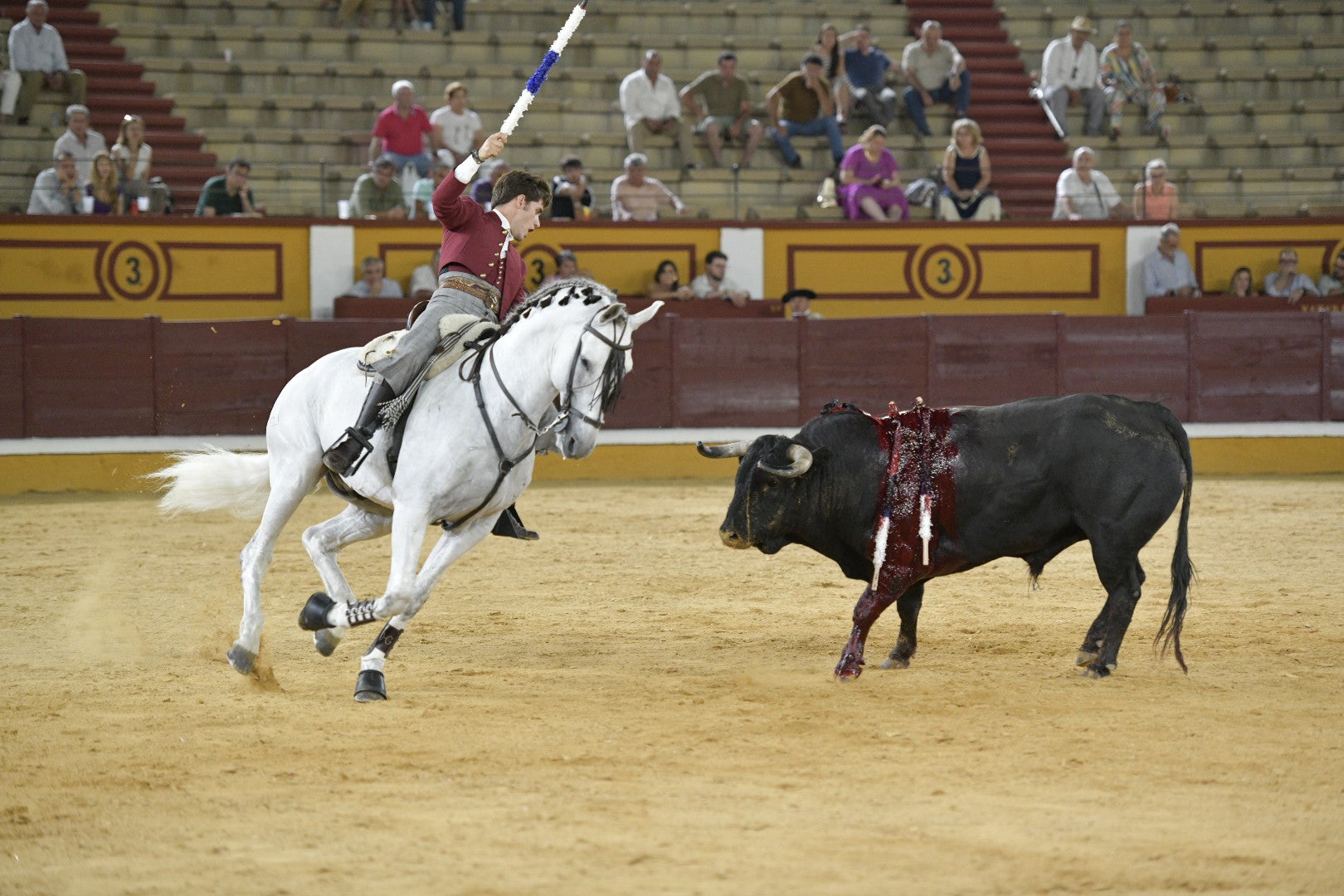 Fotos | Las mejores imágenes de la primera corrida de toros de la feria de San Juan de Badajoz 2025