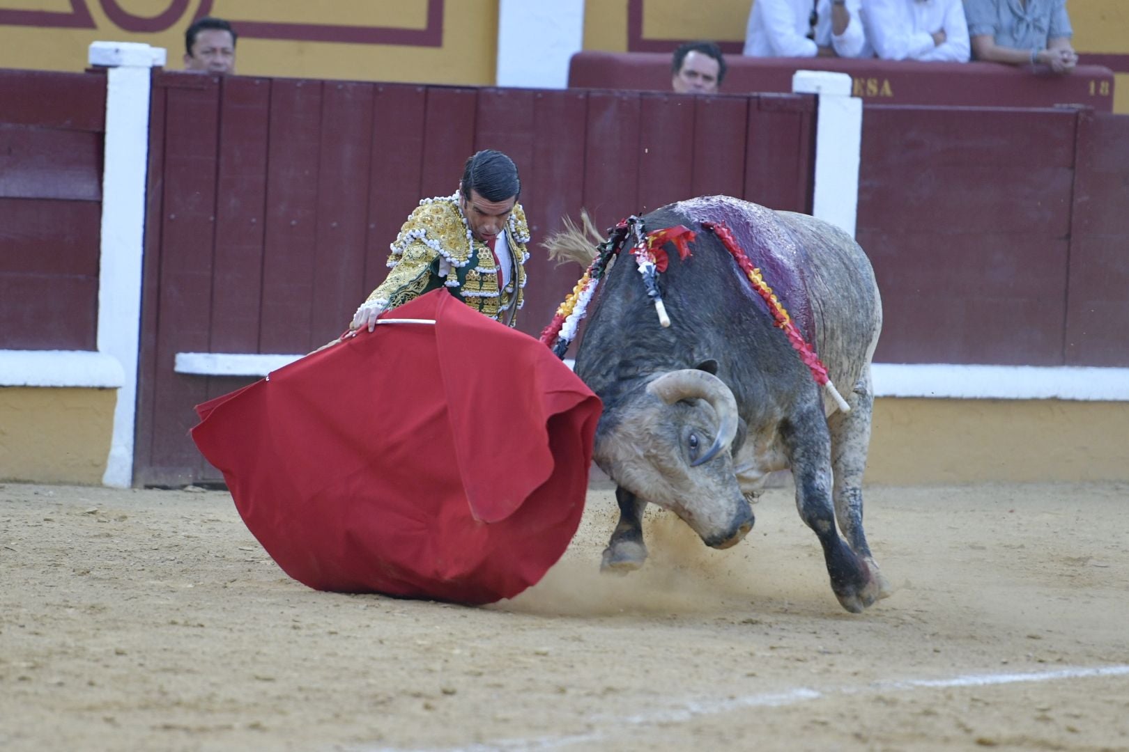 Así ha sido la corrida de toros de este sábado en Badajoz