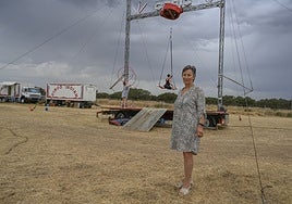 Bela junto a sus hijas Jessi y Debora, las hermanas Vilhena, que siguen entrenando.