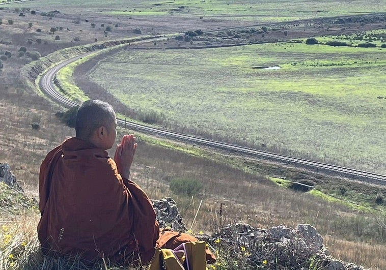 Los promotores buscarán inversores en China para intentar salvar el Gran Buda de Cáceres