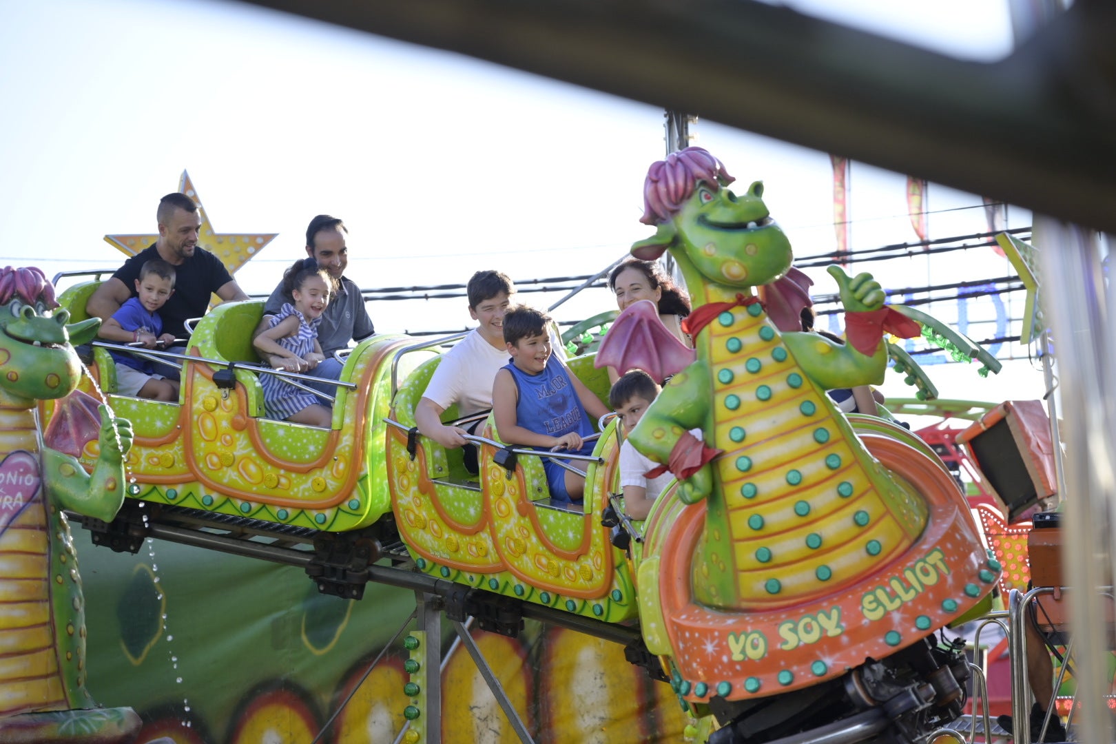 Fotos | Los pequeños disfrutan de la feria en el Día del Niño