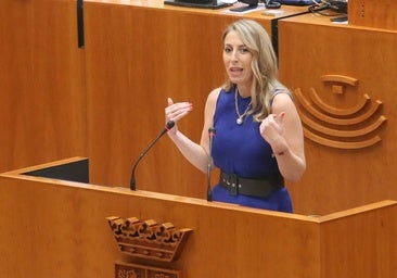 Guardiola ataca al PSOE y acusa a Vox de buscar su propio interés