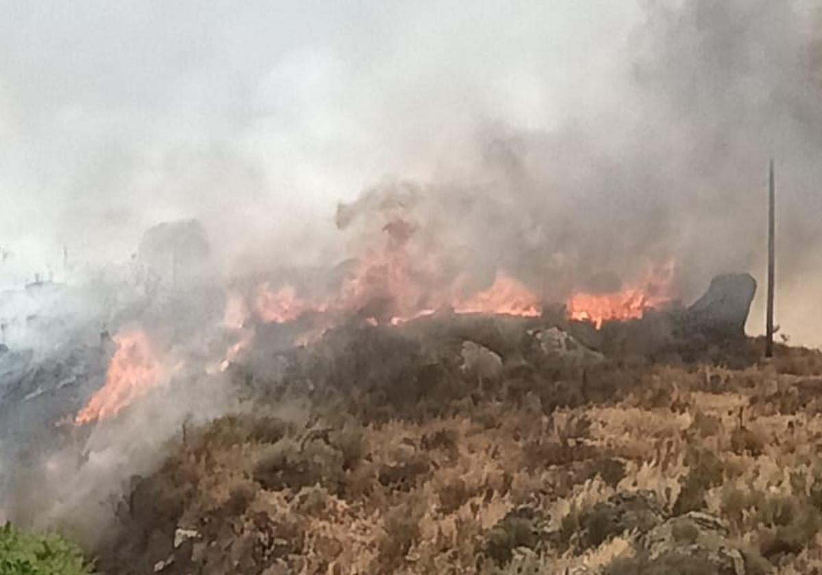 Incendio en Garrovillas de Alconétar.