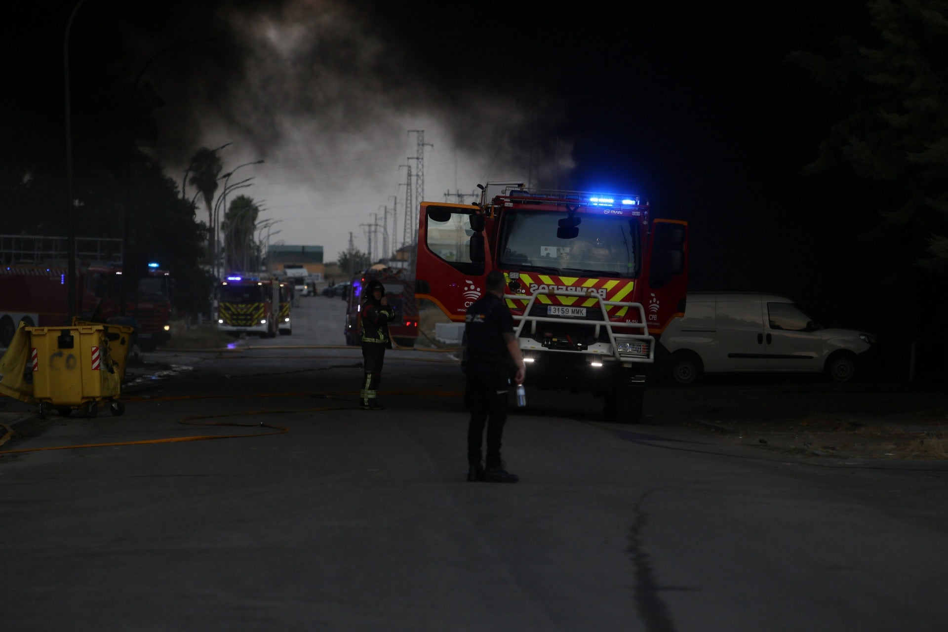 Incendio en el polígono El Prado de Mérida.