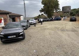 Cambio de los siete modelos de coches en la aún vigente estación de ferrocarril de El Tajo.