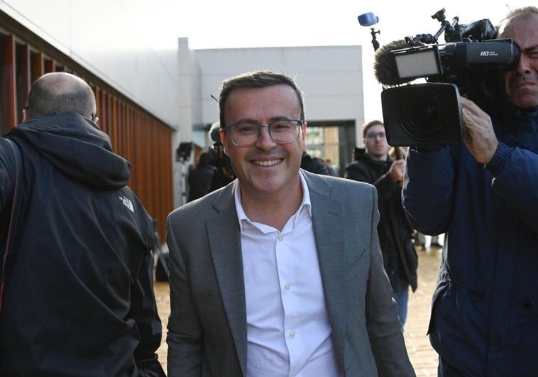 El TSJEx rechaza el aforamiento de Gallardo por fraude de ley y devuelve la causa a la jueza Biedma